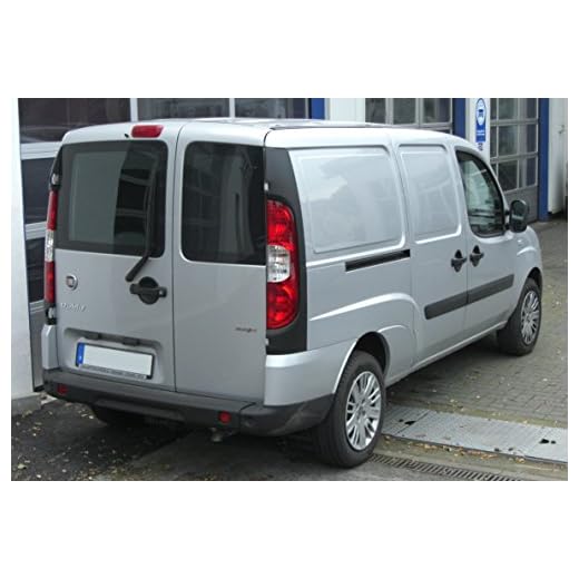 Fiat Doblo inclinado 4 x 4 Estate coche perro Jaula Crate viaje Cachorro de maletero para jaulas