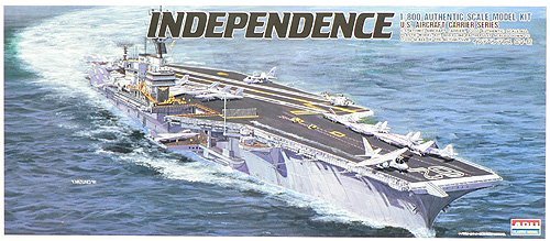 1/800 USS Aircraft Carrier Independence (Plastic model)
