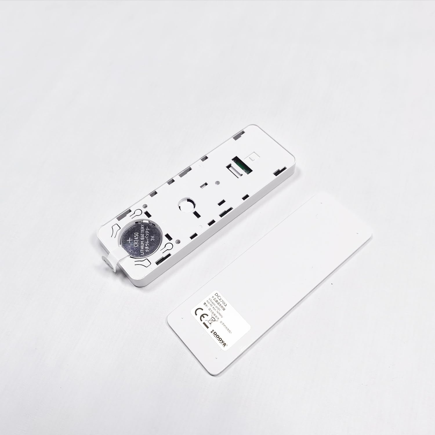 Dooya DC2702 Remote Control Battery Compartment