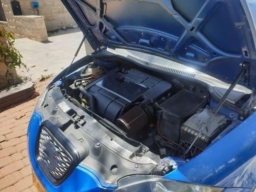 Vérins à Gaz Pour Capot SEAT Leon MK2 1P (2005-2012) – Ouverture Automatique Et Fluide – Installation Sans Perçage
