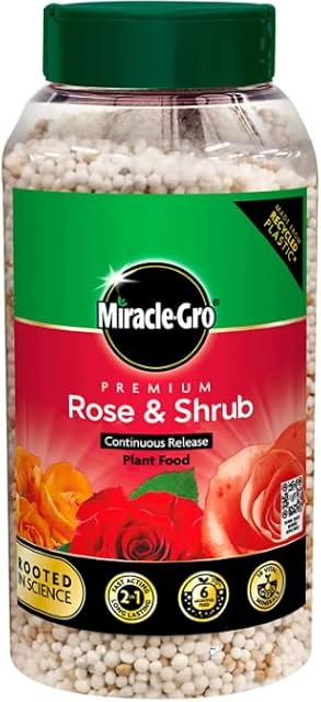 Miracle-Gro Premium Rose & Shrub Continuous Release Plant Food, 900g with a Thank You Sticker