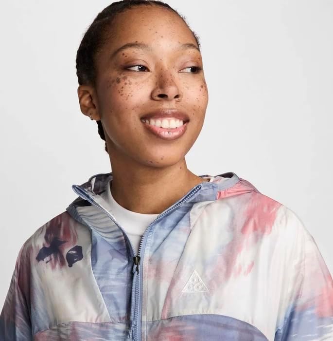 Nike ACG 'Cinder Cone' Women's Lightweight Packable Loose Fit Full-Zip Jacket, Light Armoury Blue/Summit White, MEDIUM