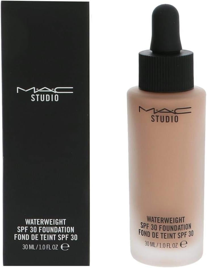 MAC STUDIO WATERWEIGHT SPF 30 /PA++ FOUNDATION, Lightweight with neutral tones, 30 ml (Pack of 1) - Image 4