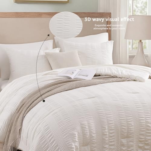 CASAAGUSTO Twin XL Comforter Set, 5 Pieces Snow White Seersucker Bed in a Bag Twin Soft All Seasons, Bedding Sets with Comforter, Flat Sheet, Fitted Sheet, 1 Pillow Sham, 1 Pillowcase — view 3