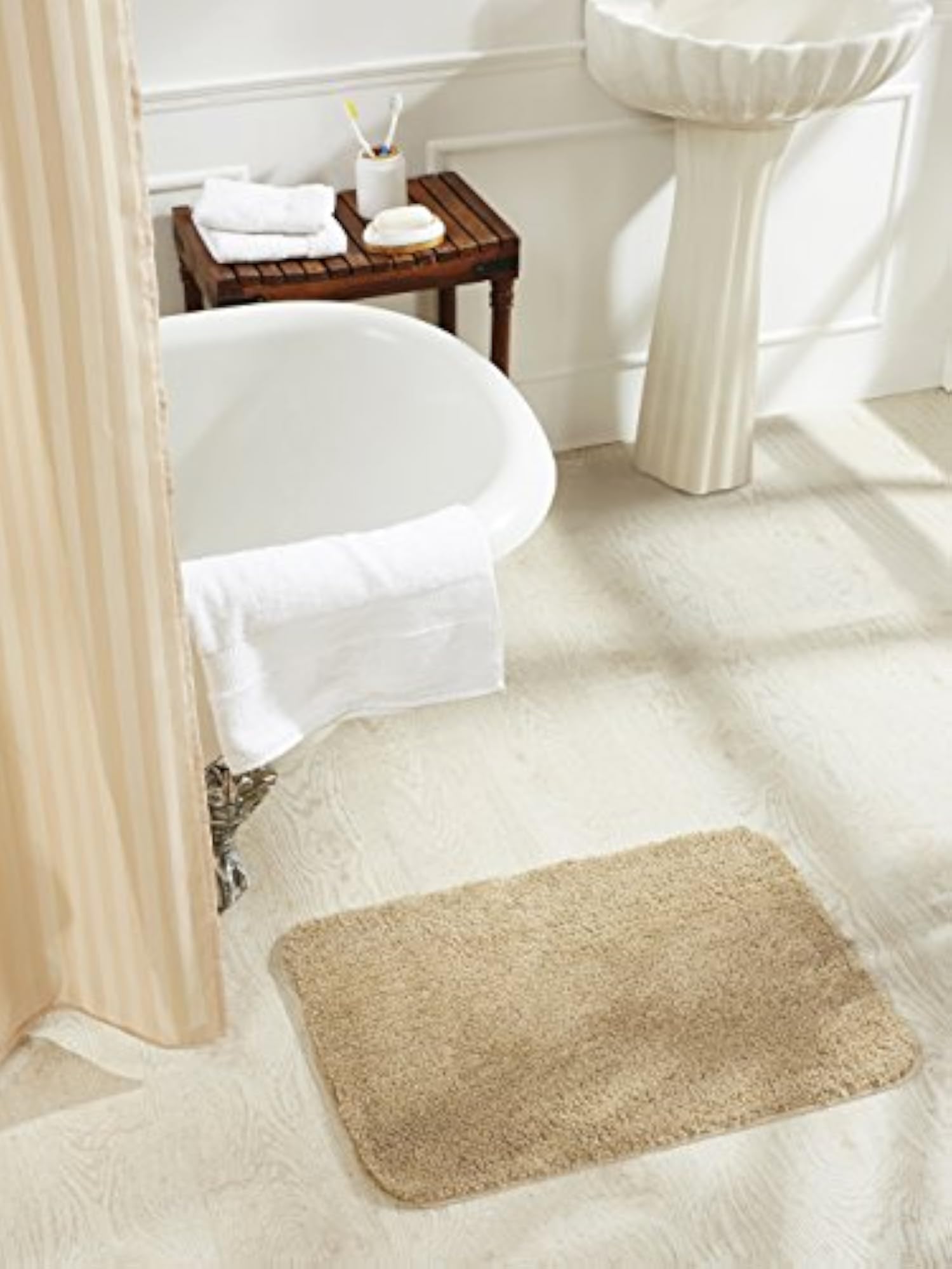 Diana Super Soft Tufted Bathmat, Beige, 40 x 60 cm