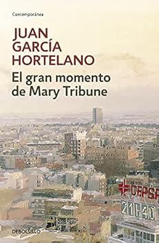 Mass Market Paperback El gran momento de Mary Tribune (Spanish Edition) [Spanish] Book