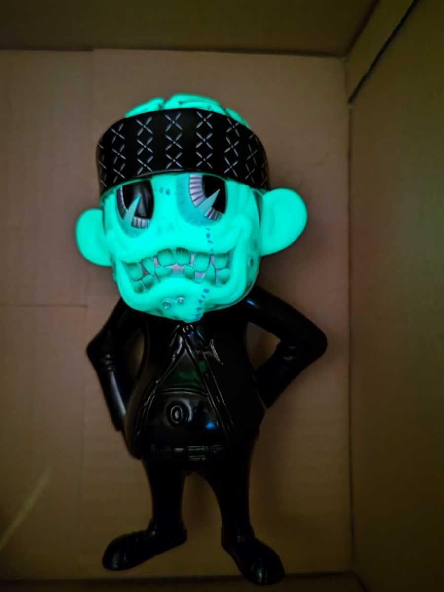 ブラックブックトイ Blackbook toy suicidal スーサイダル