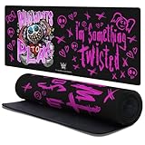 Multifonction - Une véritable solution tout-en-un, ce tapis de bureau fait office de tapis de souris, de protection pour le bureau et d'outil d'organisation. Son design spacieux accueille votre ordinateur portable gaming, clavier sans fil, souris sans fil et autres accessoires tout en offrant une surface à faible friction pour des performances optimales.