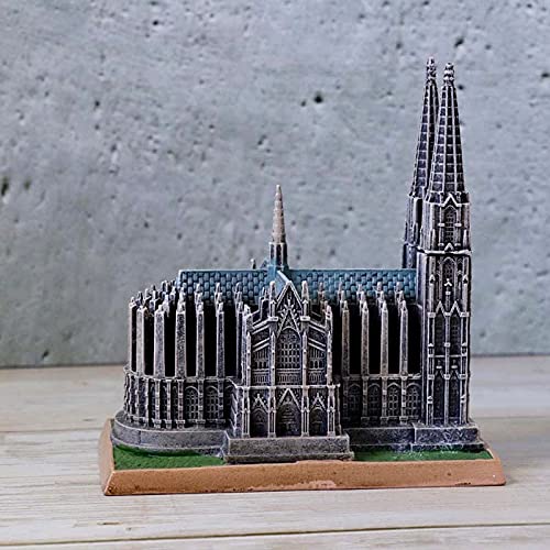 Modelo de Catedral de Colonia para rellenar espacios vacíos en vitrinas 4