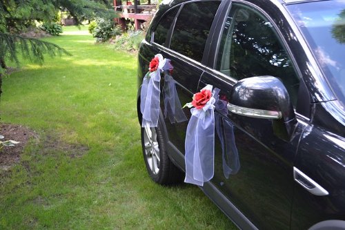 AMP Autoschmuck Autodeko Hochzeit 5 Rosen Dekor Komplett (rot, Blumestrauß - orange)