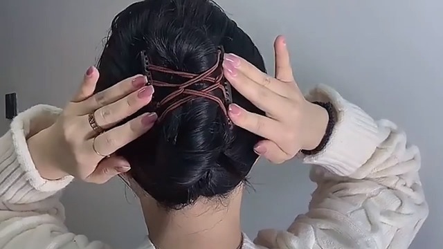 Magic Haar-Clips Mit Dehnbarem Doppelkamm – Für Verschiedene Frisuren, Mit Strass-Steinen
