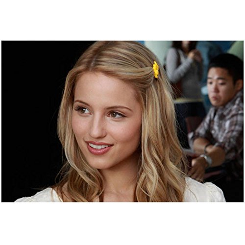 Dianna Agron 8 Inch x 10 Inch PHOTOGRAPH Glee (TV Series 2009