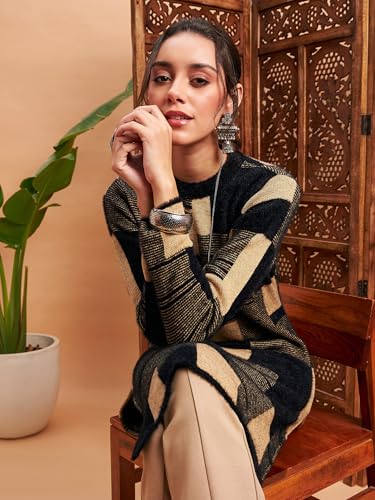 Image of Women's Woolen Winter Kurta | Ethnic Motifs Self Design Long Sleeve Straight Wool Kurti with Round Neck