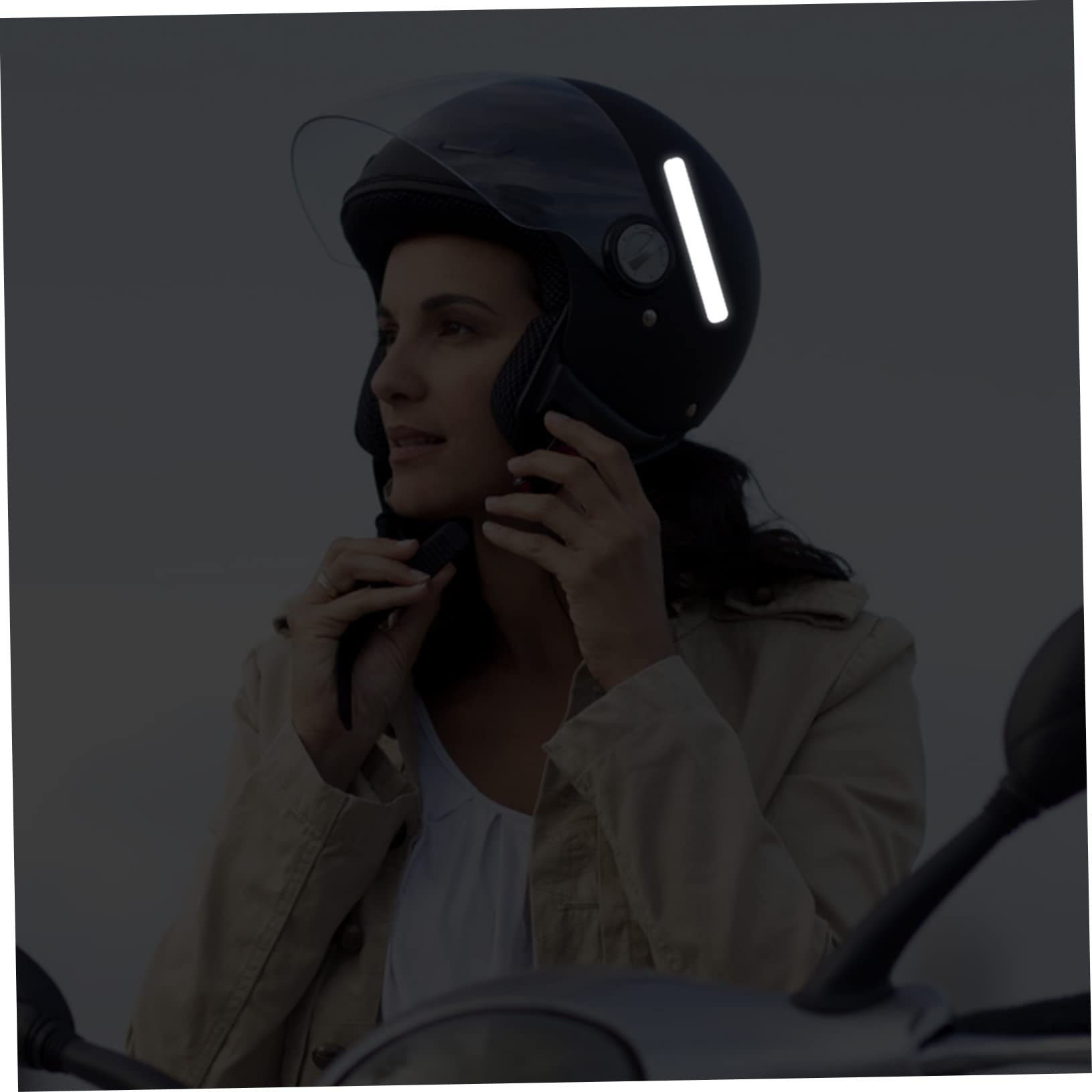 PACKOVE 5blätter Reflektierende Aufkleber Für Helme Teiliges Schwarz Selbstklebend Und Sicher Für Fahrrad Skateboard Und Skihelme Erhöhte Sichtbarkeit Und Bei Nacht