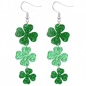 St. Patrick’s Day Green Shamr...