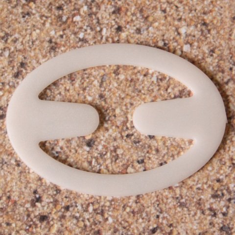 TC-Accessories WHITE OVAL bra clip cleavage racer back strap creator