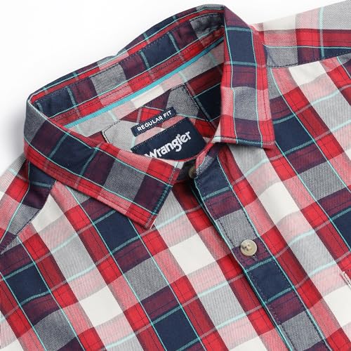 Image of Wrangler Men's Regular Fit Shirts