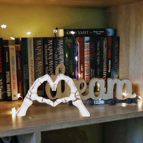Estatua Decorativa Manos de Esqueleto en Forma de Corazón 6.3" miniatura 4