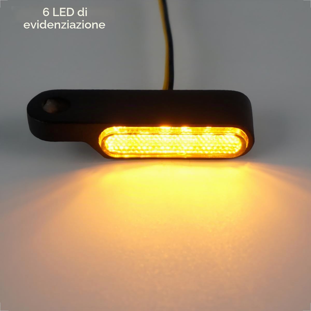 evermotor Frecce LED Moto Omologate 6-LED,12V 2 Pezzi E24, M8 bullone Mini Frecce led Moto Lega di Alluminio Investimento Casting IP67 Impermeabile