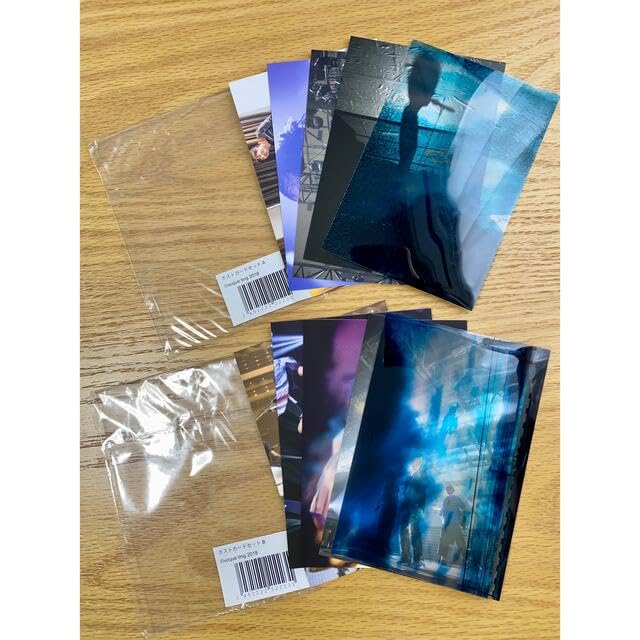 Amazon.co.jp: RADWIMPS 雨と路と光 フォトブック、ポストカード