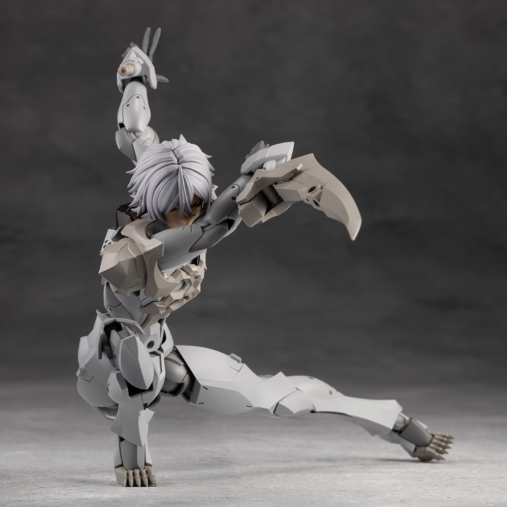 Kotobukiya Megalomaria Unlimited Universe Model Kit Zirconia 18 cm