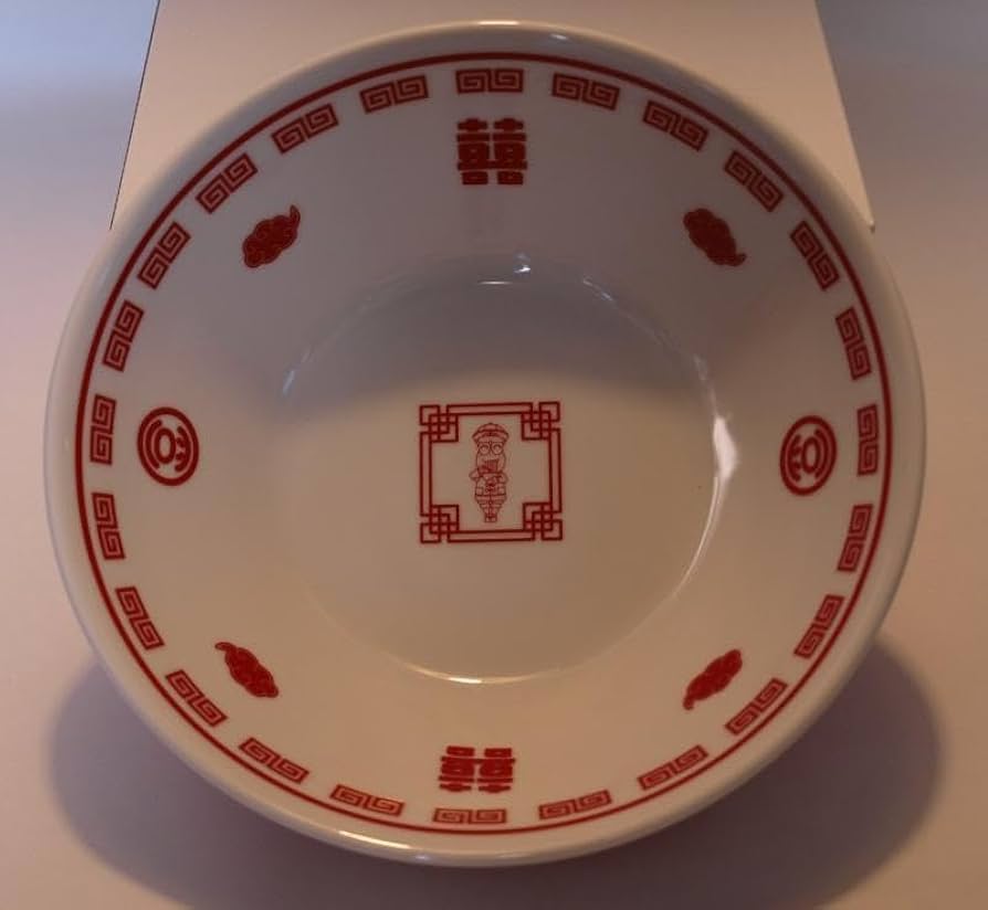 ピーナッツくん黄豆飯店　どんぶり　八角皿　レンゲ　3点セット Amazon | ノーブランド品ピーナッツくん生誕記念黄豆飯店