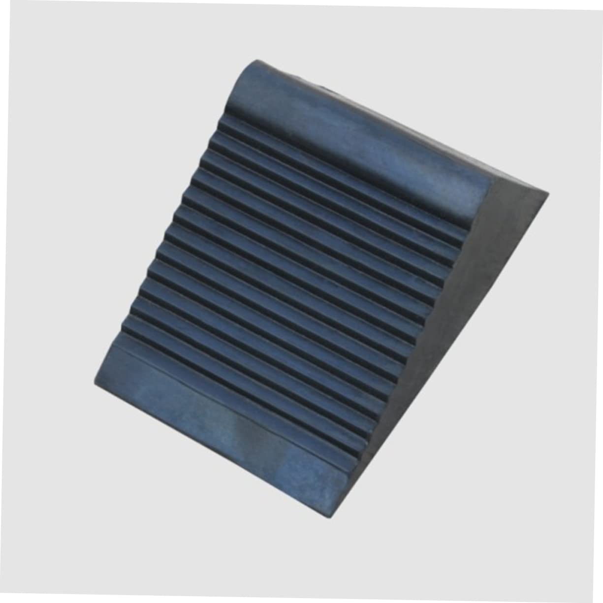 Cabilock 1Pc Portable Triangle Pad Slip Rubber Wheel Chock for Trucks and Cars Durable Wheel Stopper with Built Handle Essential Automotive Tool for Safe Parking