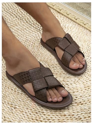 GORGLITTER Men's Leather Beach Roman Sandals 2025 Criss Cross Open Round Toe Slip On Slide2