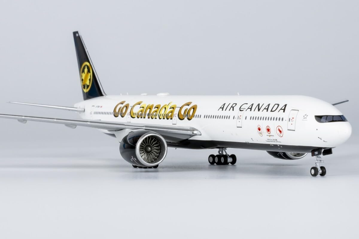 エアカナダ 777-300ER C-FITW 1/400 エアカナダ 777-300ER C-FITW 【ハ】 1/400