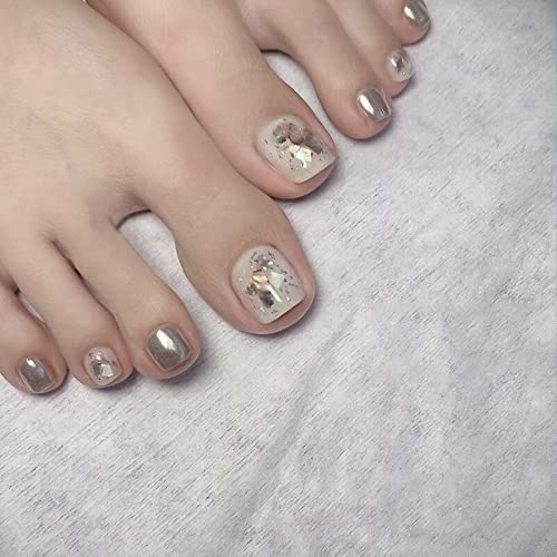 Light Rain Press on Toenails for Women - New York, 3D Fake Toenails, Luxury Reusable Seven Layers Gel UV Finish Hand Painted Nail Art with Design by Professional Manicurist, Short Square, Medium Size