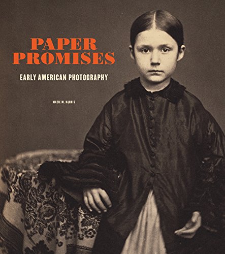 Paper Promises Early American Photography pour passionnés de décoration vintage