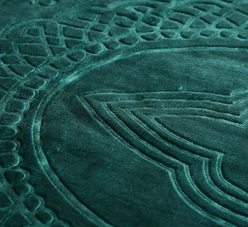 Image of Janamaz Prayer Mat Turkey Soft Velvet | Namaz Mat, Janimaz Namaz Aasan, Islamic Prayer Rug for Salah | 70x110 CM (Printed Dark Green)