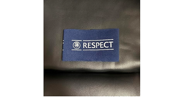 UEFA リスペクト　キャプテンアームバンド　支給品　リオネル・メッシ　ロナウド UEFA リスペクトキャプテンアームバンド支給品リオネルメッシ