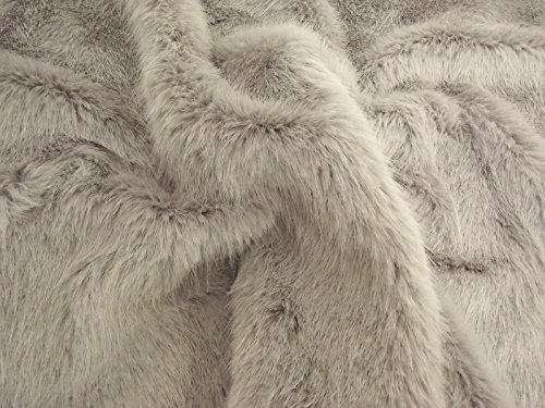 Tissu fausse fourrure doux gris opale sans effilochage pour DIY