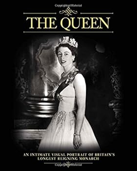 Paperback The Queen Book