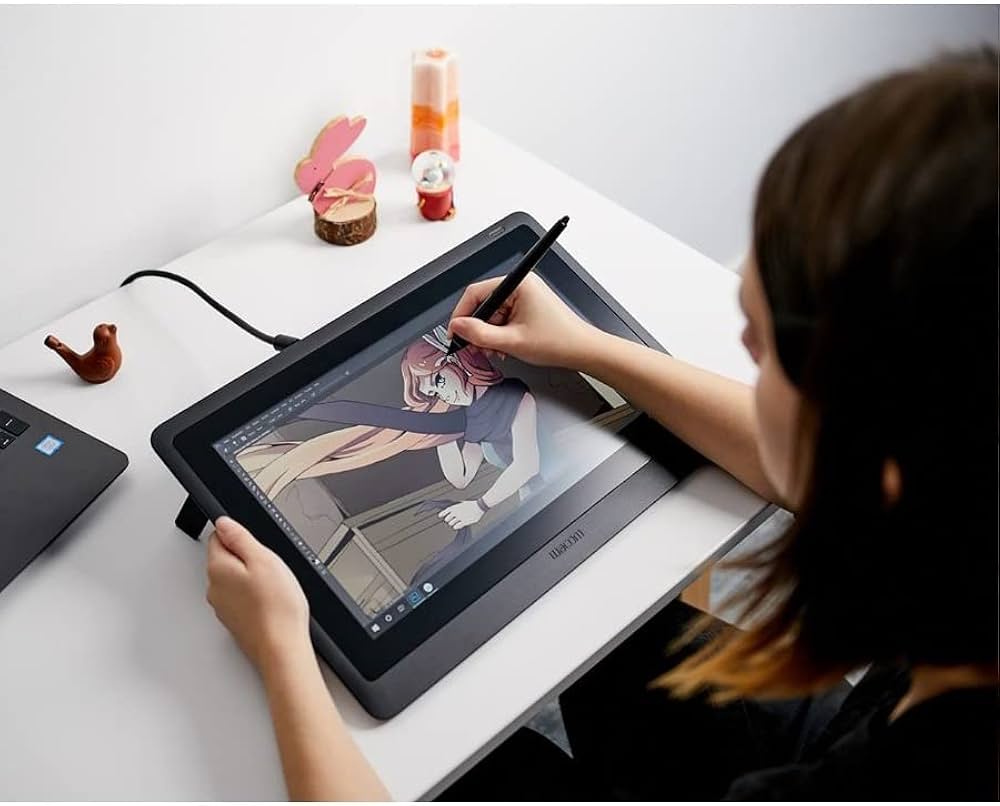 wacom Cintiq　DTK1660KOD Amazon.com: Wacom Cintiq 16 Drawing Tablet with Screen, 15.4