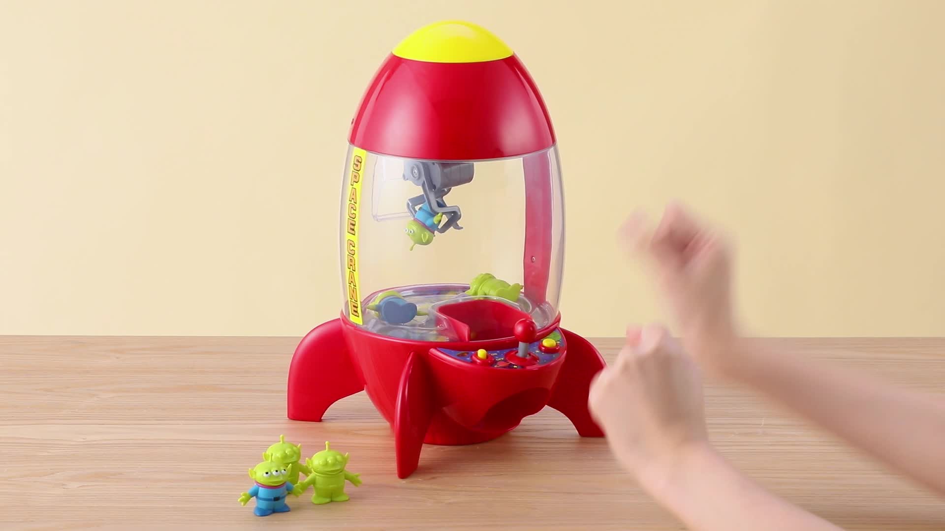 Amazon.co.jp: タカラトミー(TAKARA TOMY) トイ・ストーリー4 スペース