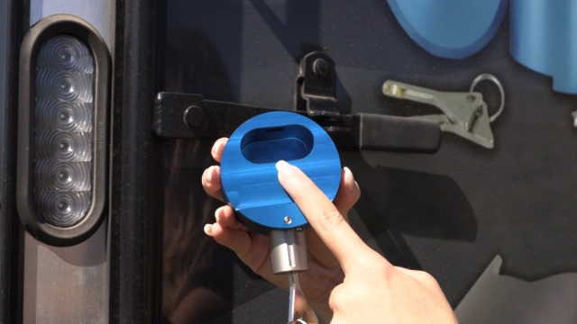 Amazon.com: Proven Industries Model 400XL Puck-Lock Set, Made in