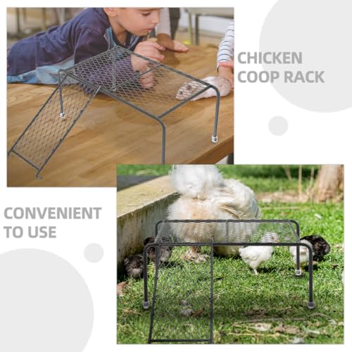 Plataforma de hierro negro para pollos con escalera 5