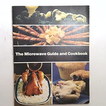 Paperback The Microwave Guide and Cookbook Book