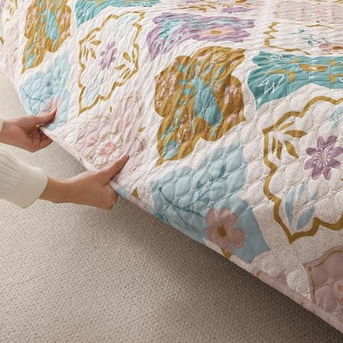 Image of Printed Quilted Sofa Mat for 5 Seater (3+1+1) - Floral Design Slipcover with Armrest, Pockets on Both Sides, Fully Covered Sofa Protector - Multicolor