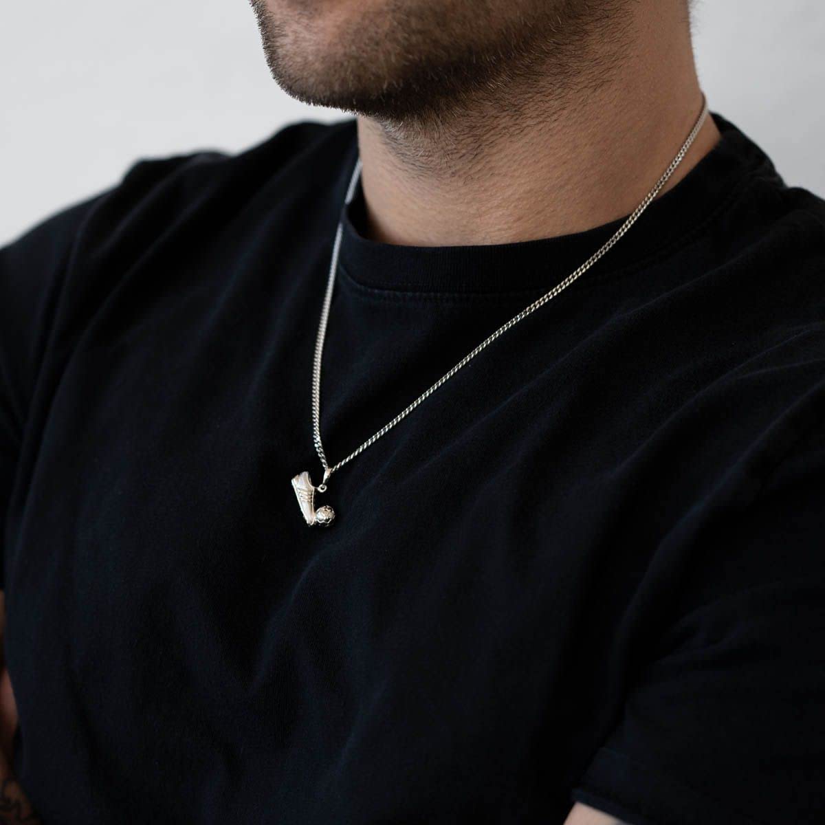 MATERIA, ciondolo a forma di scarpetta da calcio con palla, in argento Sterling 925, in astuccio, KA-70