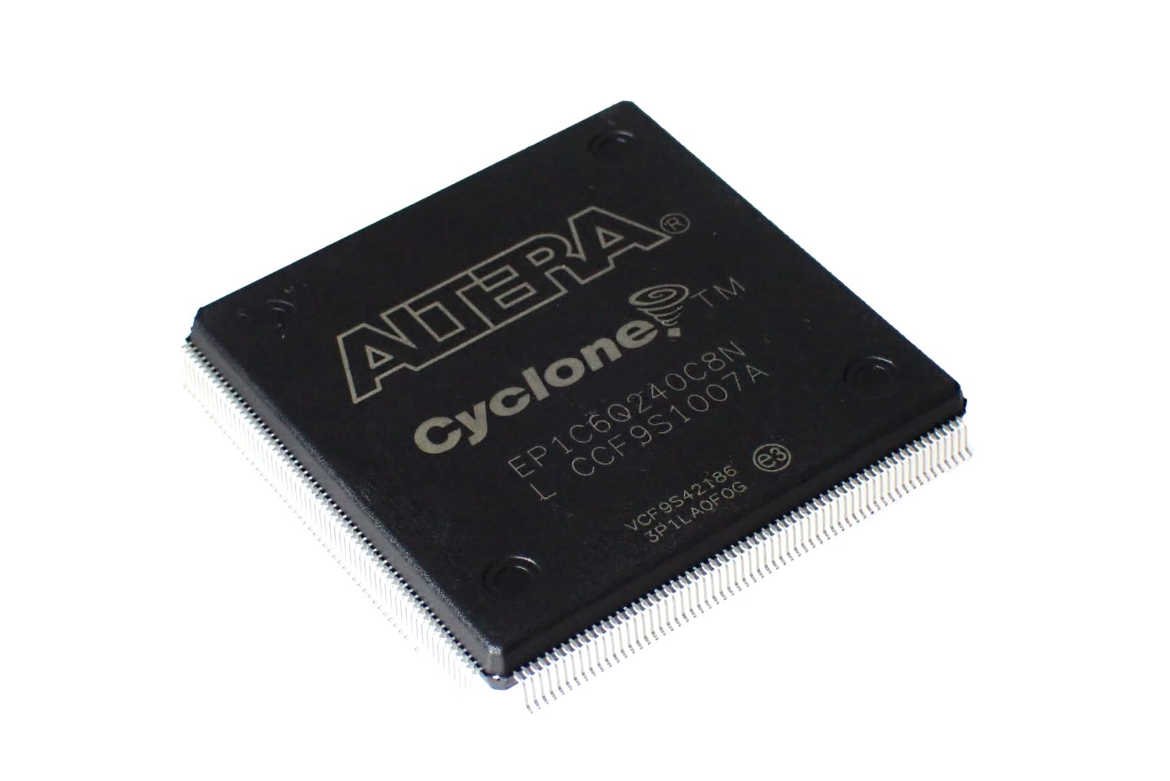 Amazon.co.jp: ALTERA Cyclone FPGA EP1C6Q240C8N : Industrial
