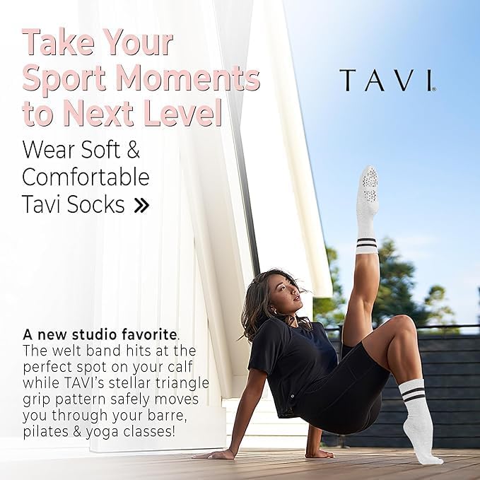 TAVI NOIR Kai Fashion Crew Grip Socks, Small, White - Image 6