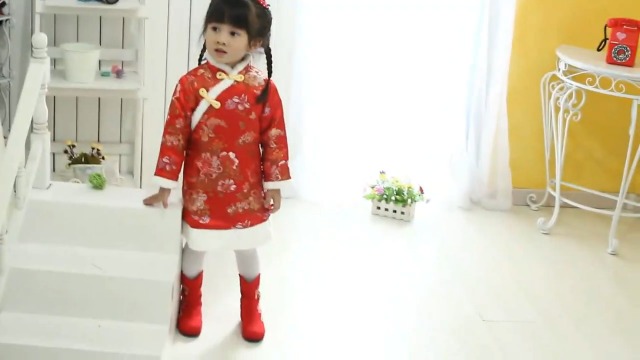 Vestido tradicional chino Qipao para bebé niña miniatura 7