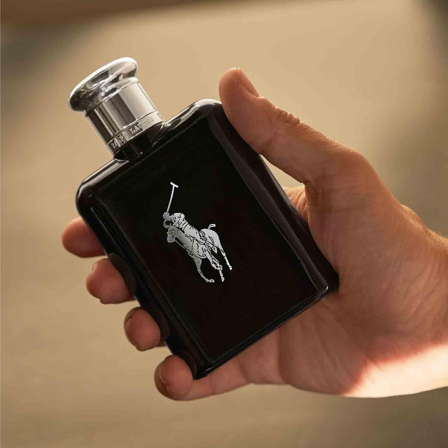 Ralph Lauren Polo Black Eau de Toilette Uomo, Profumo da Uomo Legnoso e Aromatico, Fragranza Fresca a Tonificante, Note di Patchouli e Fava Tonka, A Lunga Durata, Profumo di Lusso da Uomo, 125 ml