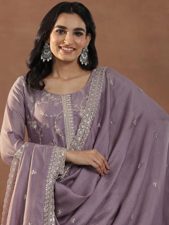 Image of Women's Mauve Embroidered Round Neck Sequinned Straight Silk Blend Kurta With Trousers & Dupatta