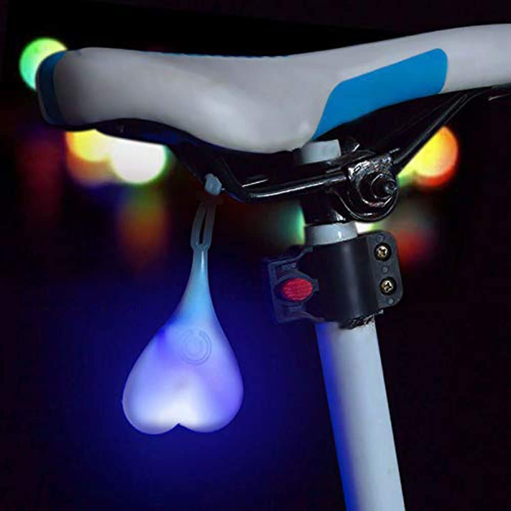 Feu Arrière Vélo En Forme De Cœur LED - Étanche - 2 Modes Lumineux - Piles Remplaçables - 8