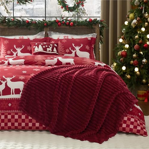 Image of Bedsure Christmas Twin Comforter Set - 4 Pieces Christmas Twin Bedding Set, Bed in a Bag with 1 Soft Snowflake and Elk Reversible Comforter, 1 Pillow Sham, 1 Throw Blanket and 1 Decorative