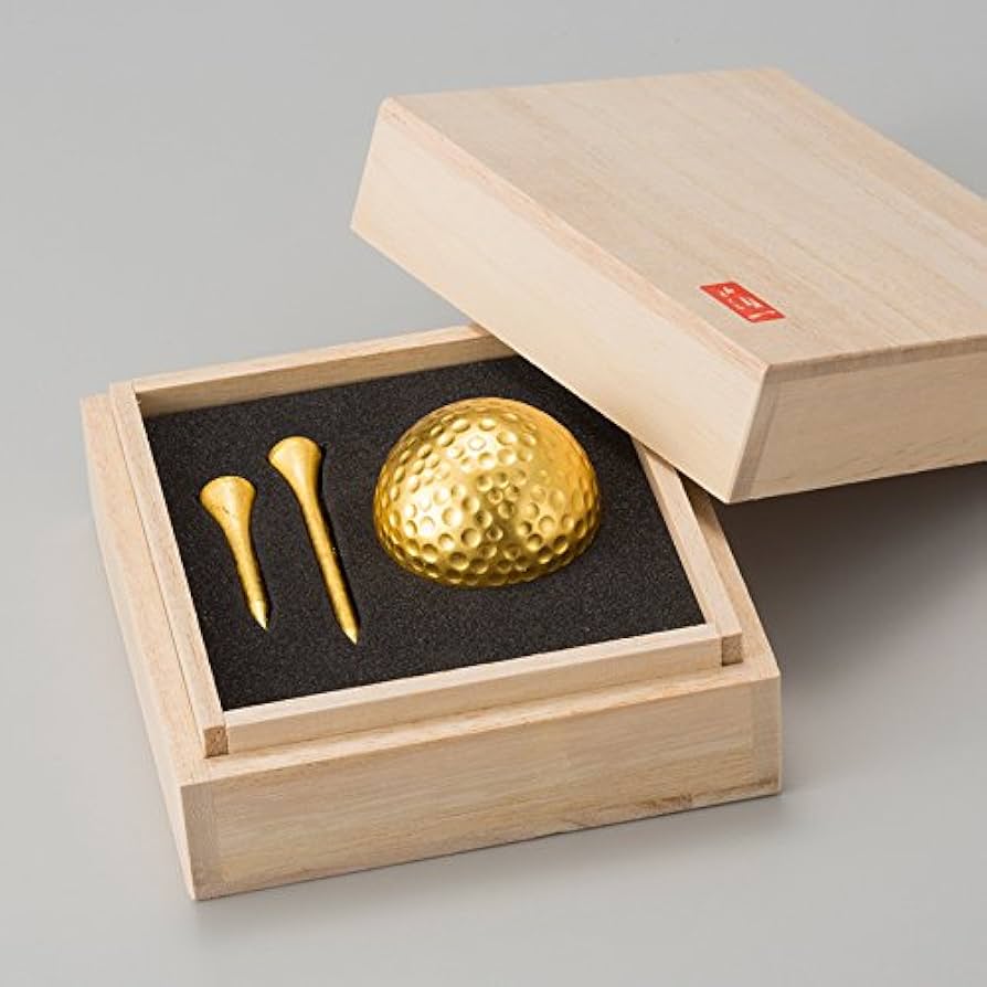 金箔ゴルフボール＆ゴルフ5 コンペ景品　セット Amazon.co.jp: 桐箱入り 金箔ゴルフボール＆ティーセット
